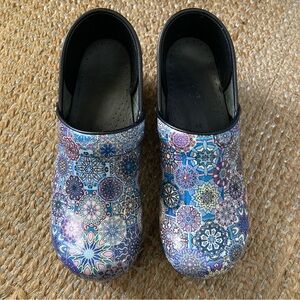 Dansko Professional Clogs Size 40 (US 9.5-10) Galaxy Mandala Mosaic Patent Rare